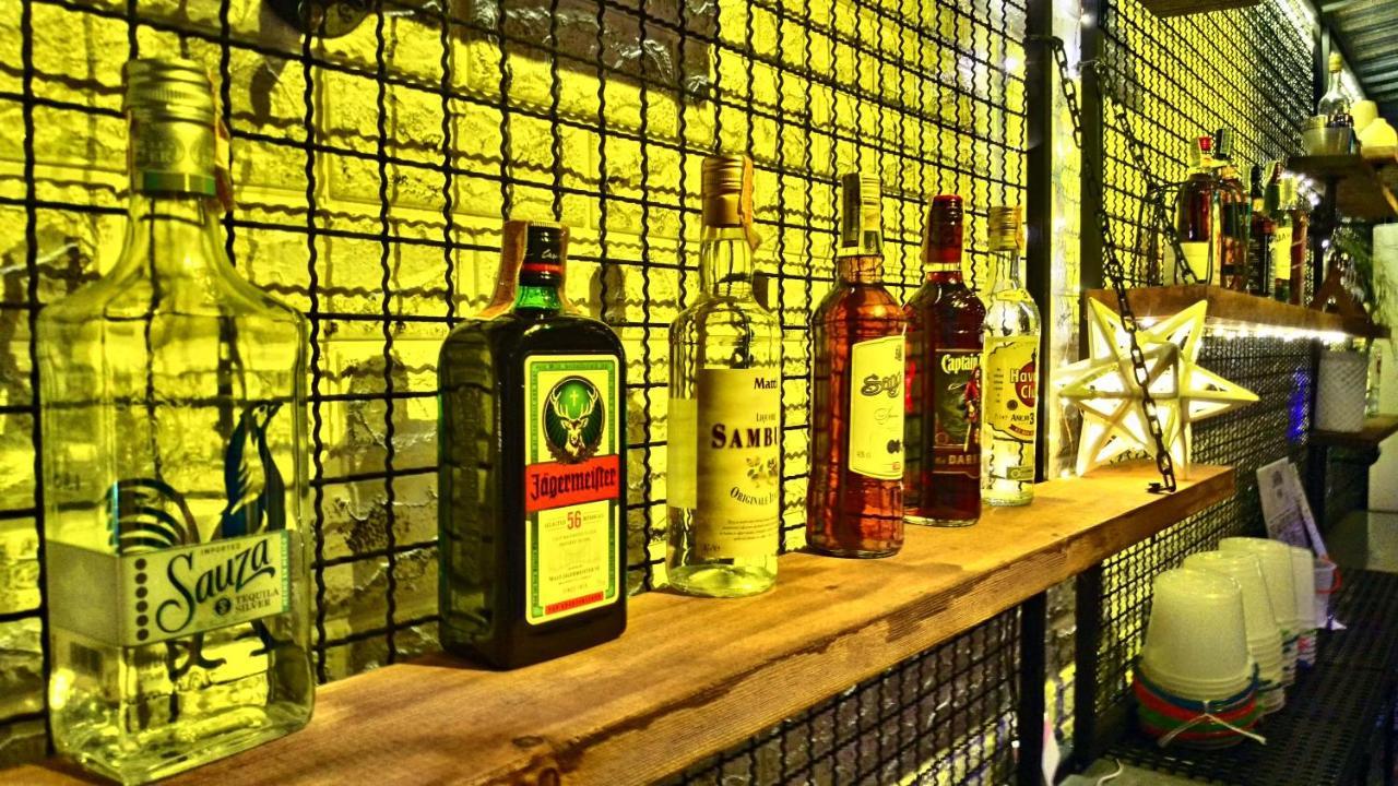 نزل Bodega Phuket Patong (Adults Only) المظهر الخارجي الصورة