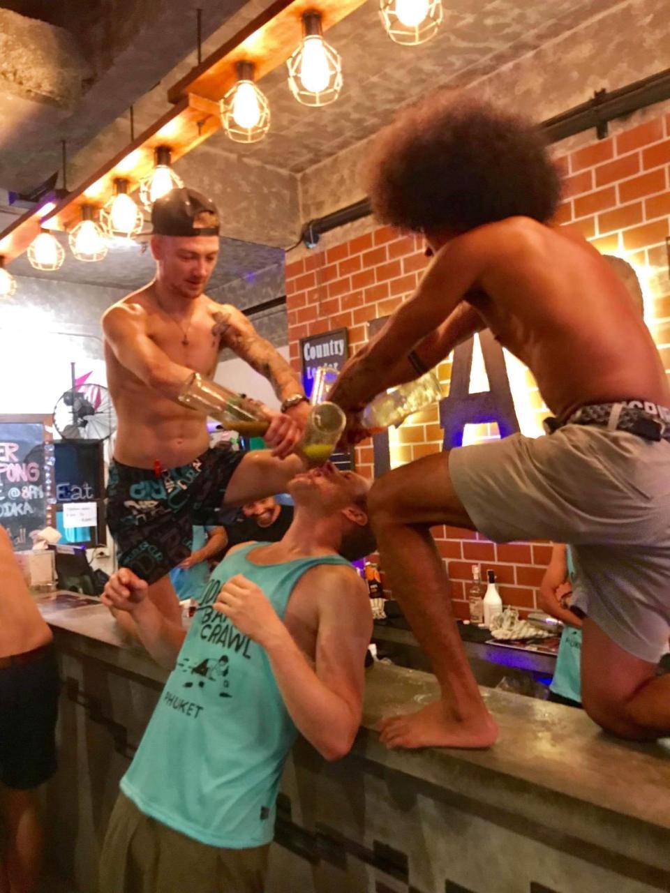 نزل Bodega Phuket Patong (Adults Only) المظهر الخارجي الصورة