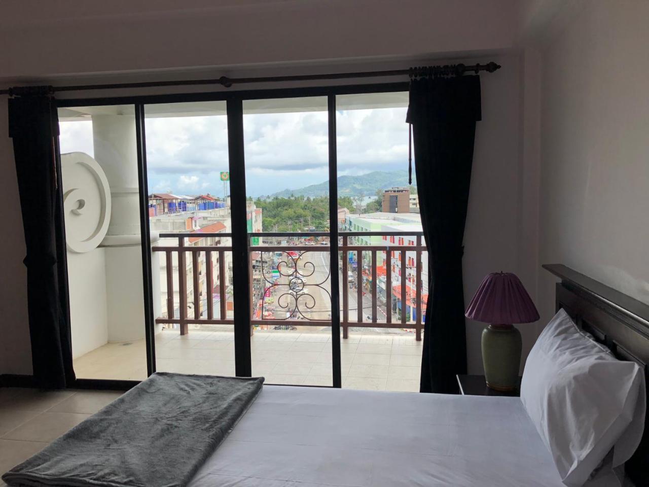 نزل Bodega Phuket Patong (Adults Only) المظهر الخارجي الصورة