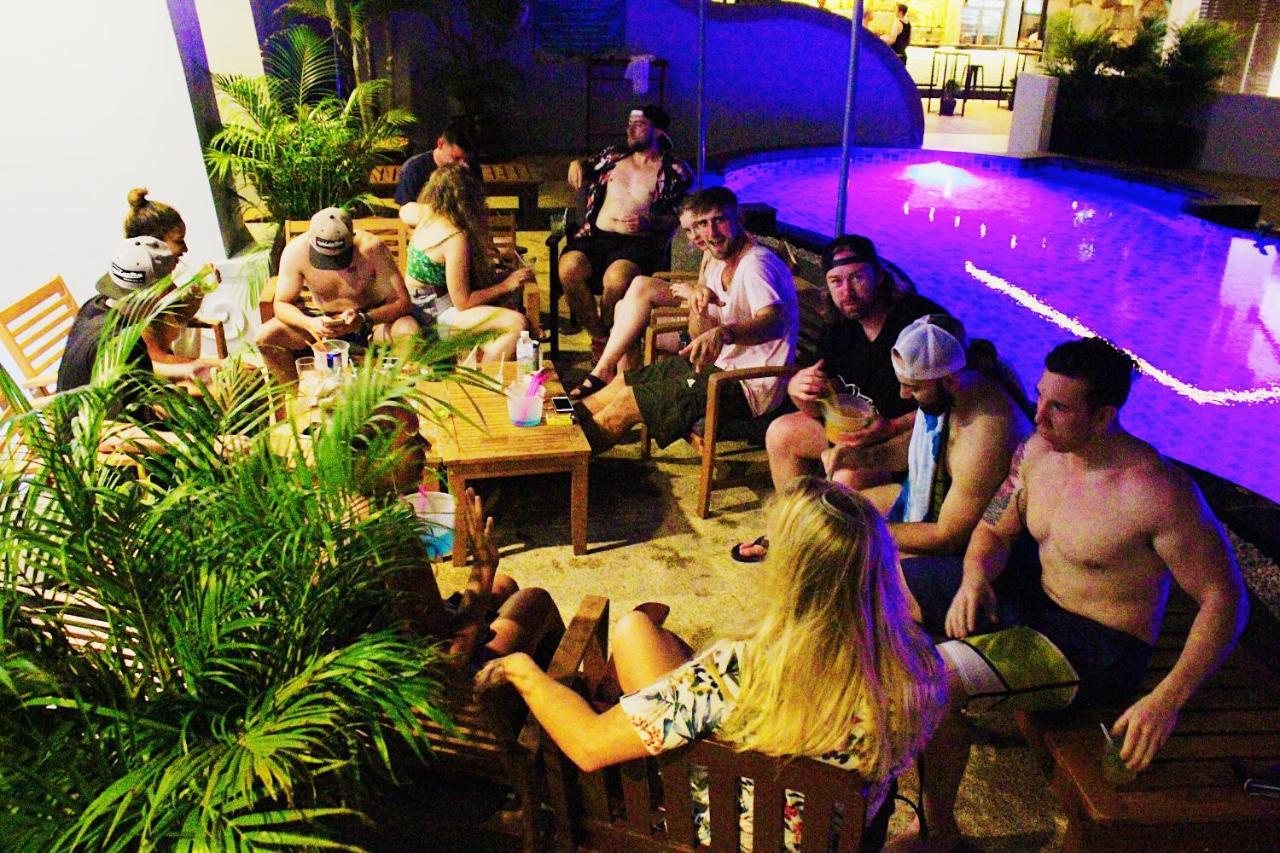 نزل Bodega Phuket Patong (Adults Only) المظهر الخارجي الصورة
